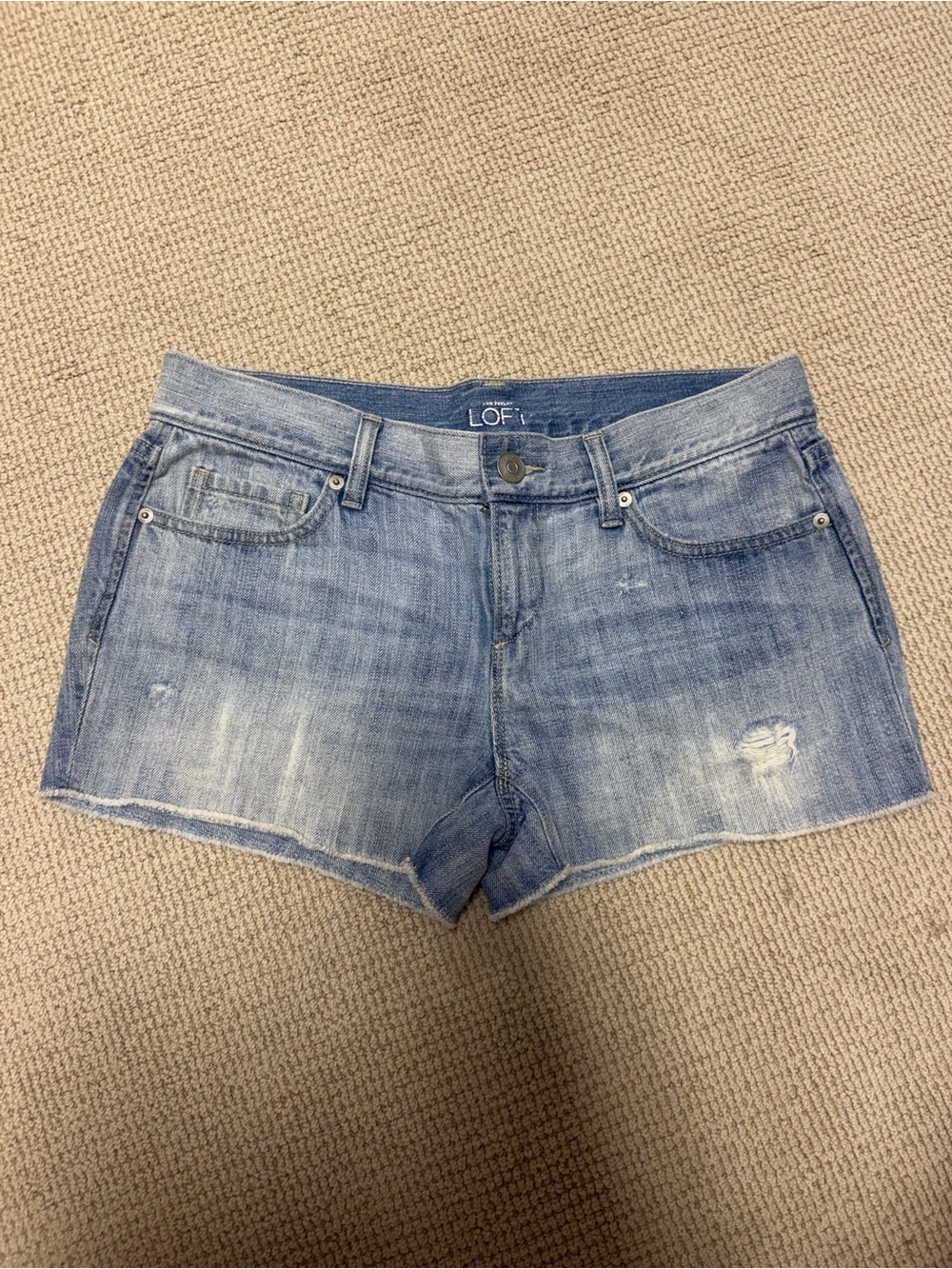 LOFT Distressed Denim Cutoff Shorts Size 26/2